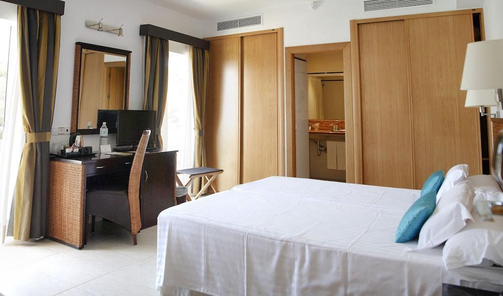 Hotel Apartamentos Cala Santanyi Exteriér fotografie